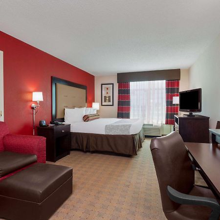 Wingate By Wyndham Macon I-75 Hotel Екстериор снимка